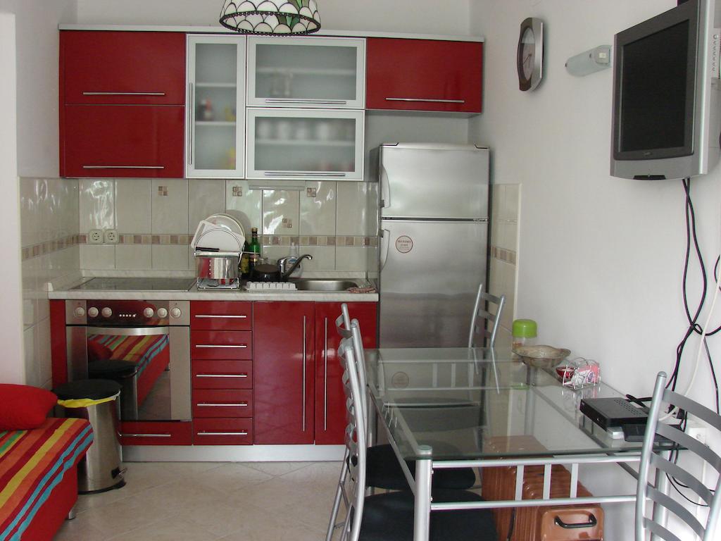 Bruna Apartment Rab Town Habitación foto